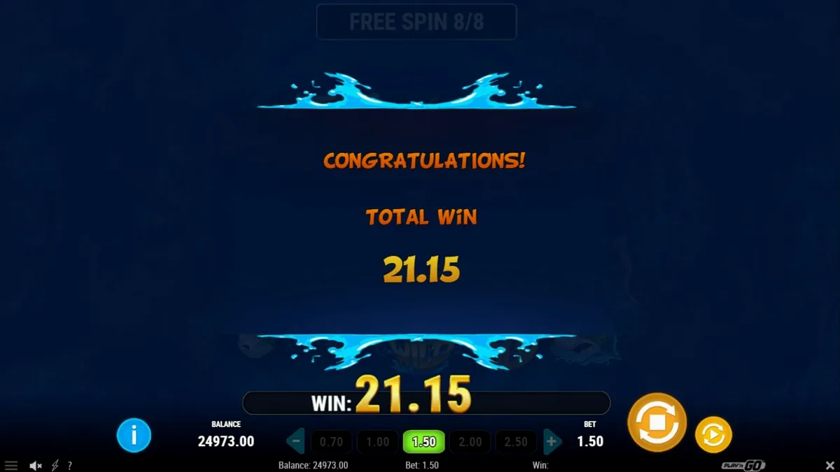 Tampilan visual slot Megadon Triple Threat dengan hiu predator dan latar belakang samudra.